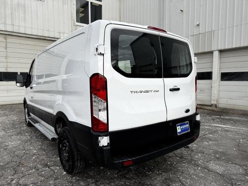 2024 Ford Transit-250 Base