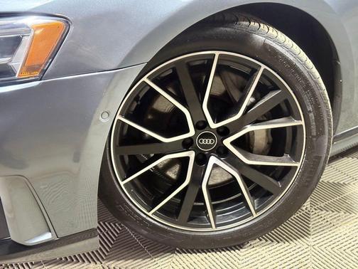 Gray 2021 Audi A8 L 55