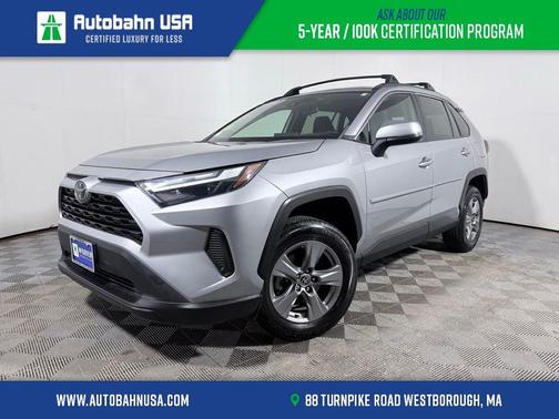 Silver Sky Metallic 2022 Toyota RAV4 XLE