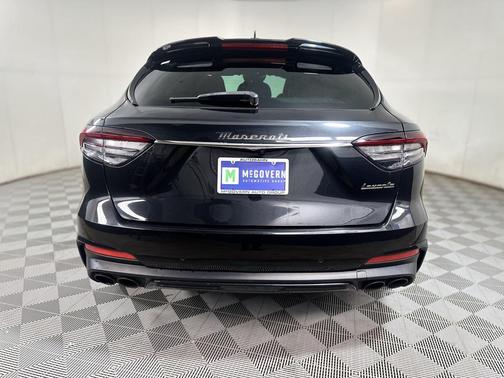 2022 Maserati Levante Modena S