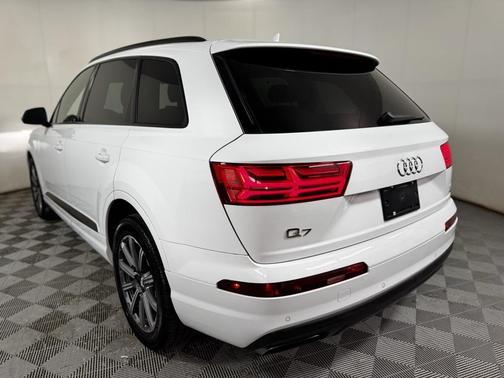 2017 Audi Q7 3.0T Premium
