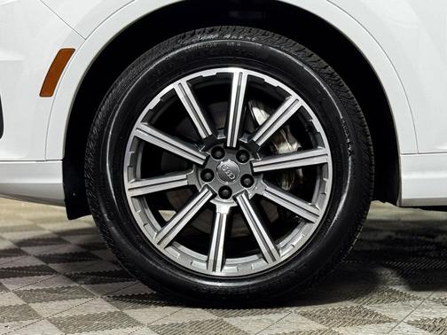 2017 Audi Q7 3.0T Premium