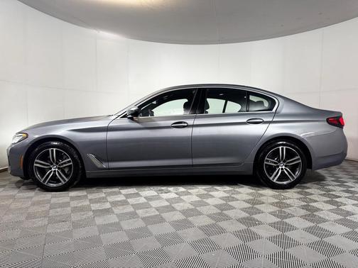 2023 BMW 530 i xDrive