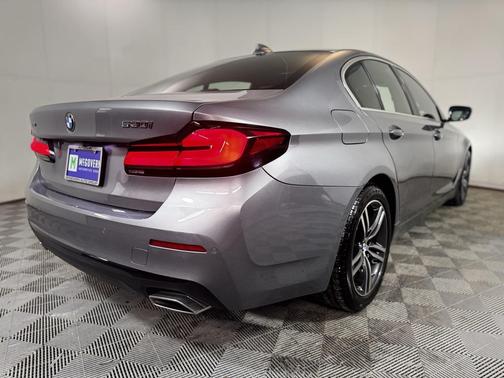 2023 BMW 530 i xDrive