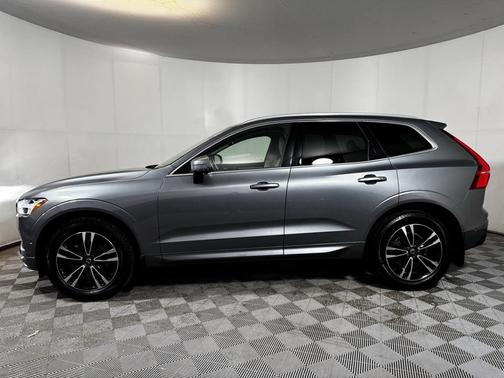 2019 Volvo XC60 T5 Momentum