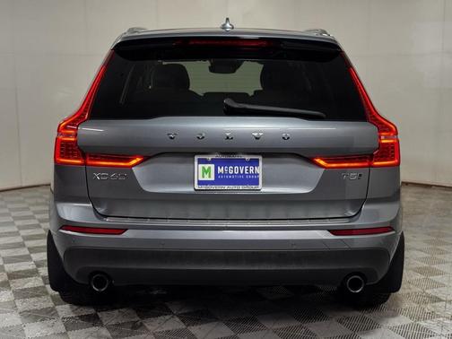 2019 Volvo XC60 T5 Momentum
