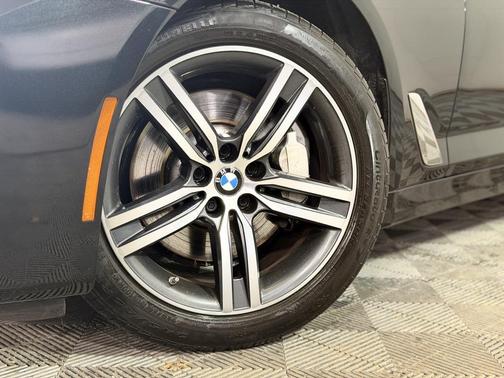 2022 BMW 530 i xDrive