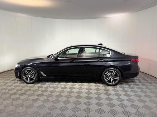 2022 BMW 530 i xDrive