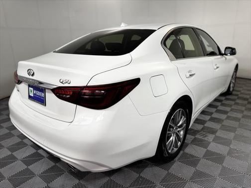 2022 INFINITI Q50 3.0t LUXE
