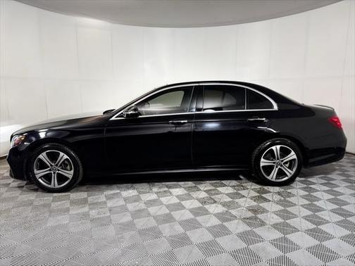 2018 Mercedes-Benz E-Class 4MATIC