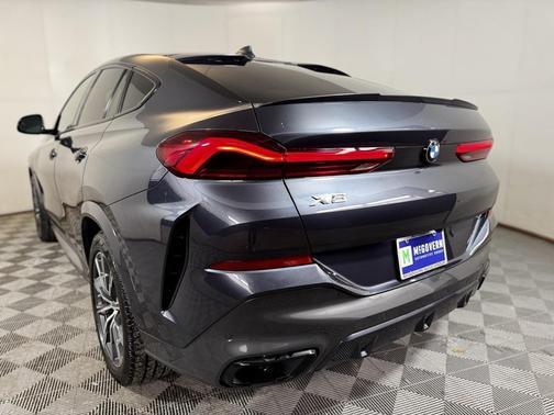 2022 BMW X6 xDrive40i