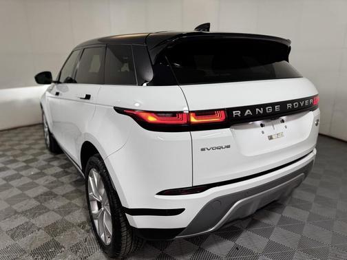 2022 Land Rover Range Rover Evoque SE