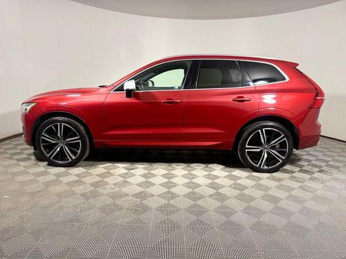 Fusion Red Metallic 2019 Volvo XC60 T5 R-Design