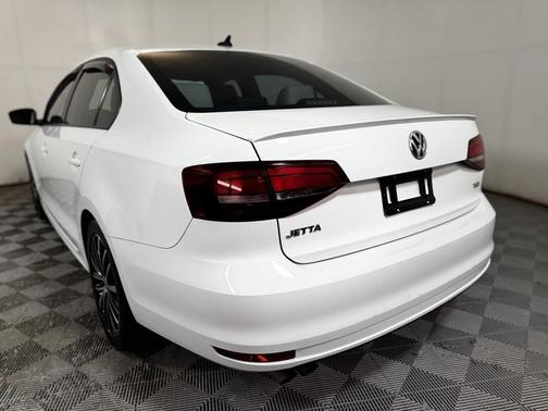 2016 Volkswagen Jetta 1.8T Sport