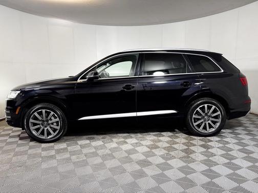 2019 Audi Q7 55 Premium Plus