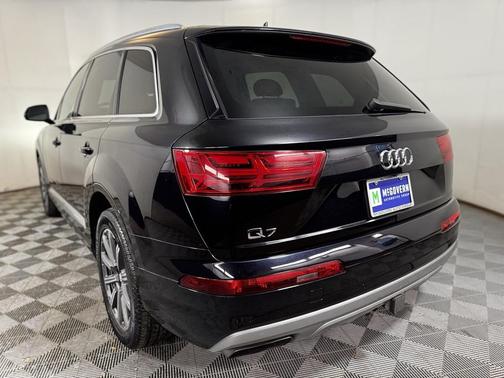2019 Audi Q7 55 Premium Plus