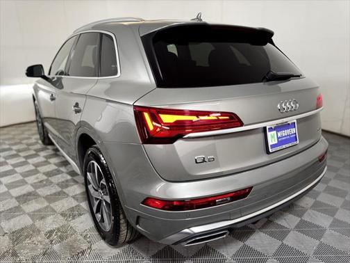 2023 Audi Q5 45 S line Premium Plus