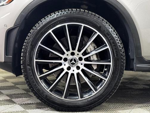 2023 Mercedes-Benz GLC 300 4MATIC Coupe