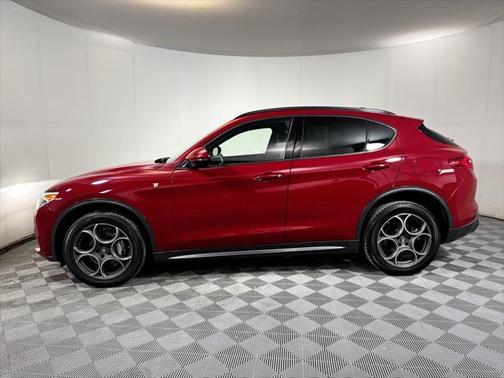 2022 Alfa Romeo Stelvio Ti