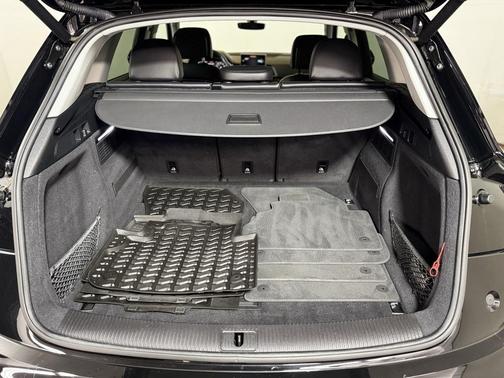 2018 Audi Q5 2.0T Tech Premium