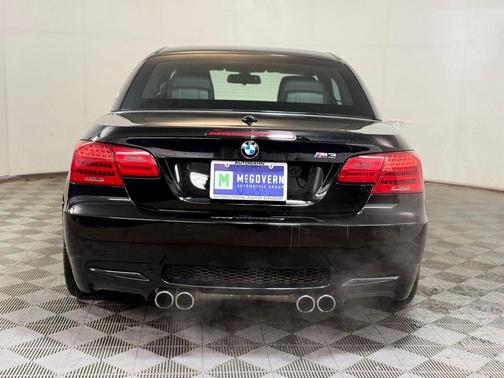 Jet Black 2013 BMW M3 Base