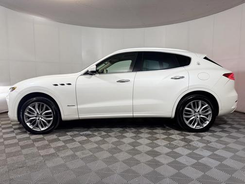 2019 Maserati Levante Base