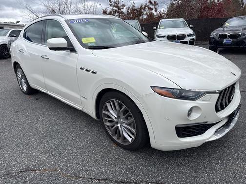 2019 Maserati Levante Base