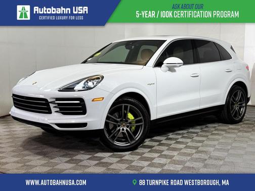 2022 Porsche Cayenne Cayenne