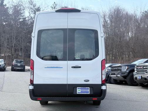 Oxford White 2022 Ford E-Transit T-350 High Roof