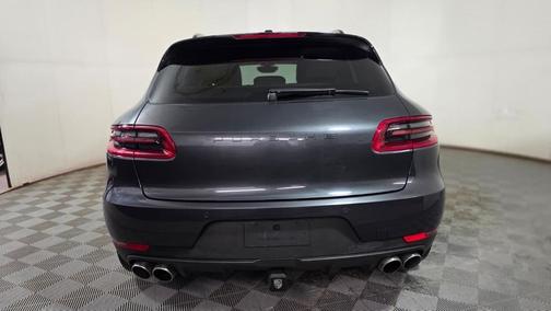 2018 Porsche Macan S