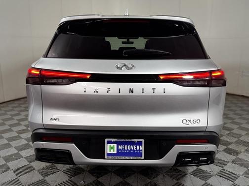 2023 INFINITI QX60 Pure