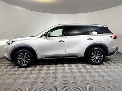 2023 INFINITI QX60 Pure