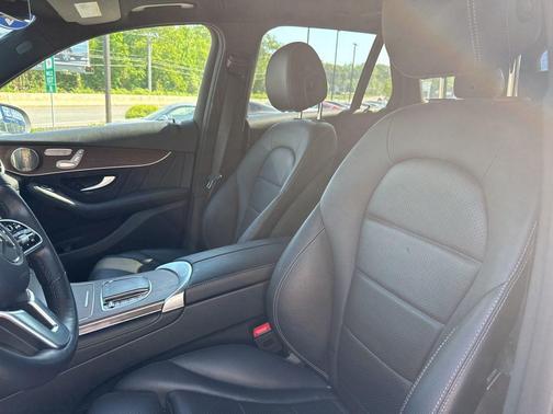 Silver 2021 Mercedes-Benz GLC 300 4MATIC