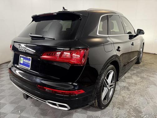 2018 Audi SQ5 3.0T Premium Plus