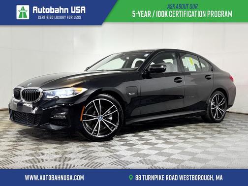 2022 BMW 330e Base