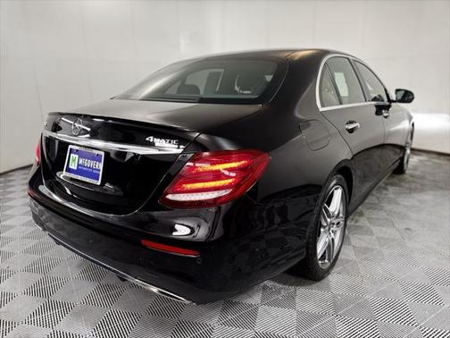 2018 Mercedes-Benz E-Class 4MATIC
