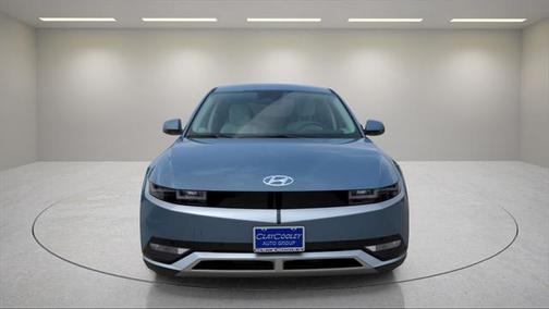 2025 Hyundai IONIQ 5 SEL