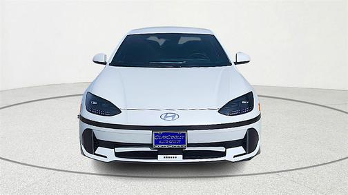 2025 Hyundai IONIQ 6 SE