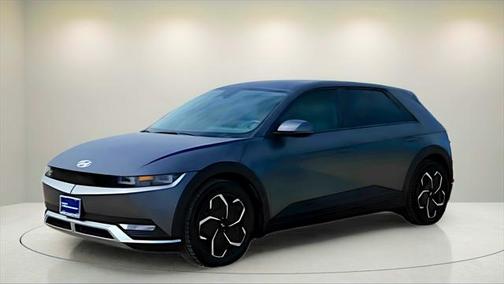 2025 Hyundai IONIQ 5 SEL