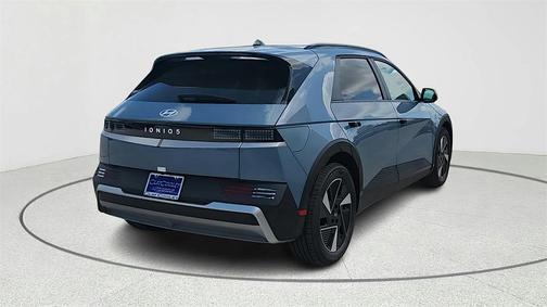 2025 Hyundai IONIQ 5 SE