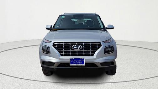 Shimmering Silver 2026 Hyundai VENUE SEL