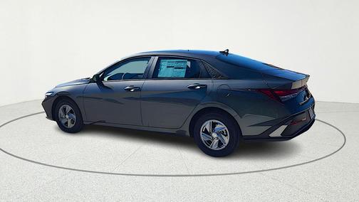 Amazon Gray 2026 Hyundai ELANTRA SE