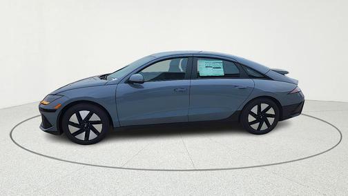 2025 Hyundai IONIQ 6 SE