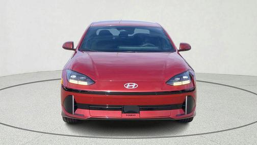 2025 Hyundai IONIQ 6 SE