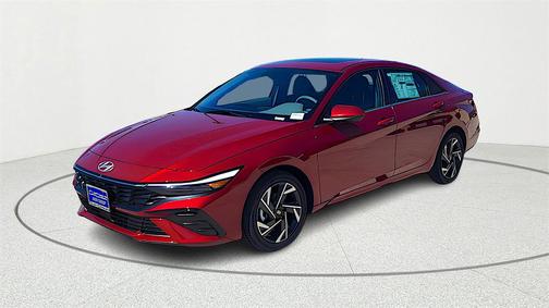 2025 Hyundai ELANTRA SEL