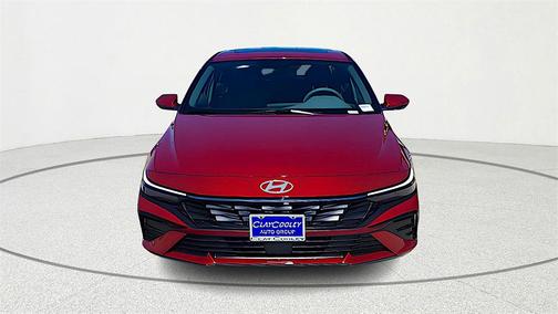 2025 Hyundai ELANTRA SEL