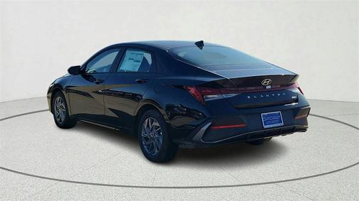 2025 Hyundai ELANTRA HEV Blue