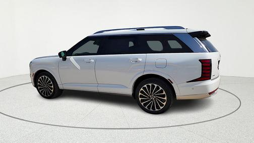 Creamy White Pearl 2026 Hyundai Palisade Hybrid Calligraphy