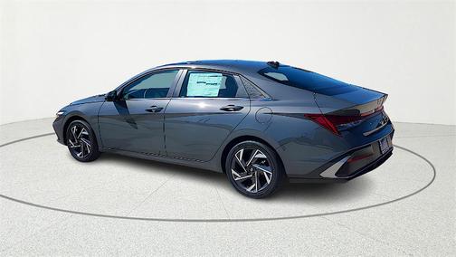 2026 Hyundai ELANTRA HEV Limited