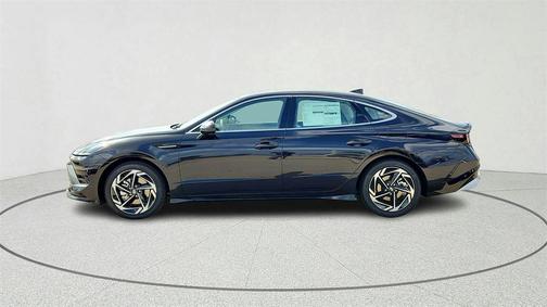 2026 Hyundai SONATA SEL